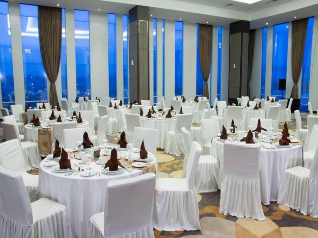 Bogor Valley Hotel Exteriör bild
