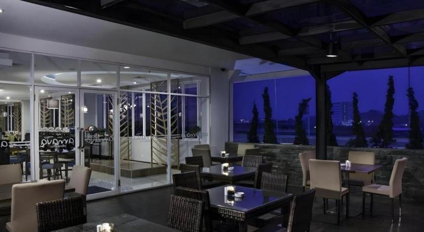 Bogor Valley Hotel Exteriör bild
